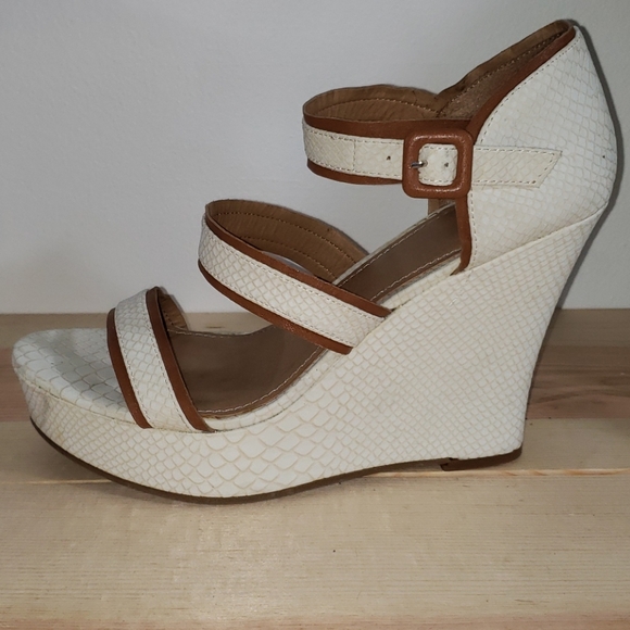 White wedge sandals - 255 - Picture 4 of 13